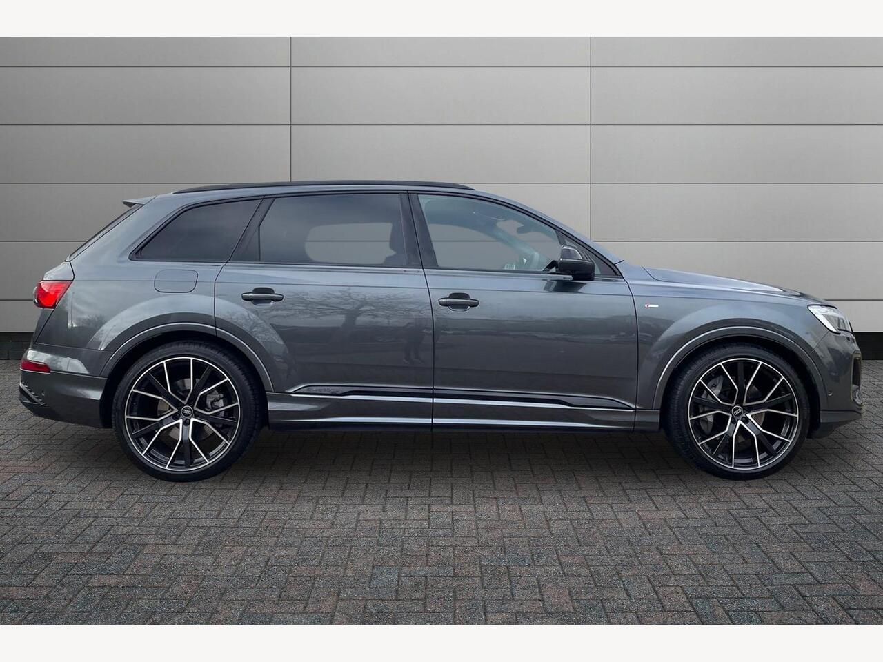 Used Audi Q7 2025 for sale - 77638118: Photo 4