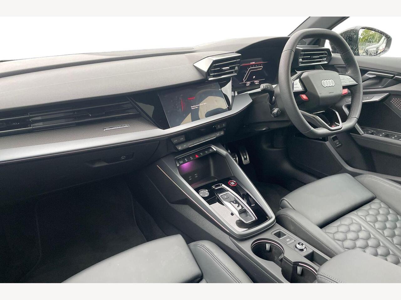 Used Audi RS3 2025 for sale - 76679241: Photo 2