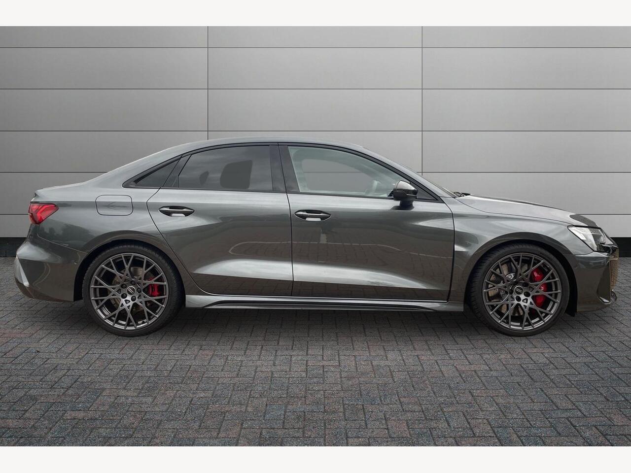 Used Audi RS3 2025 for sale - 76679241: Photo 4