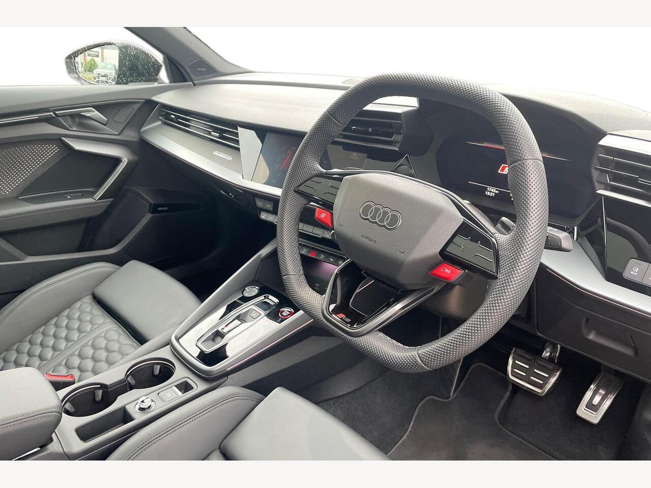 Used Audi RS3 2025 for sale - 76679241: Photo 6