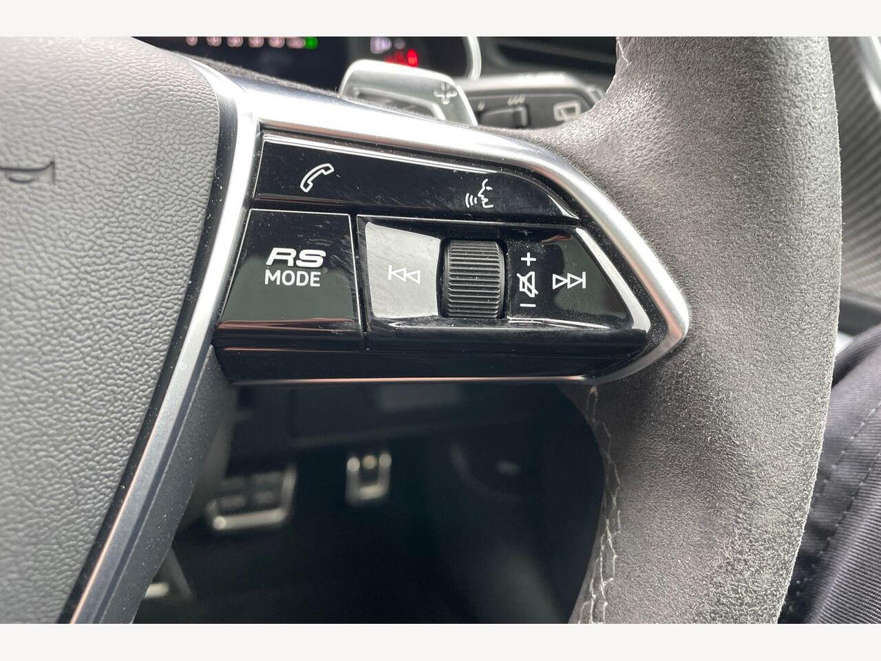 Used Audi RS6 2021 for sale - 76674228: Photo 18