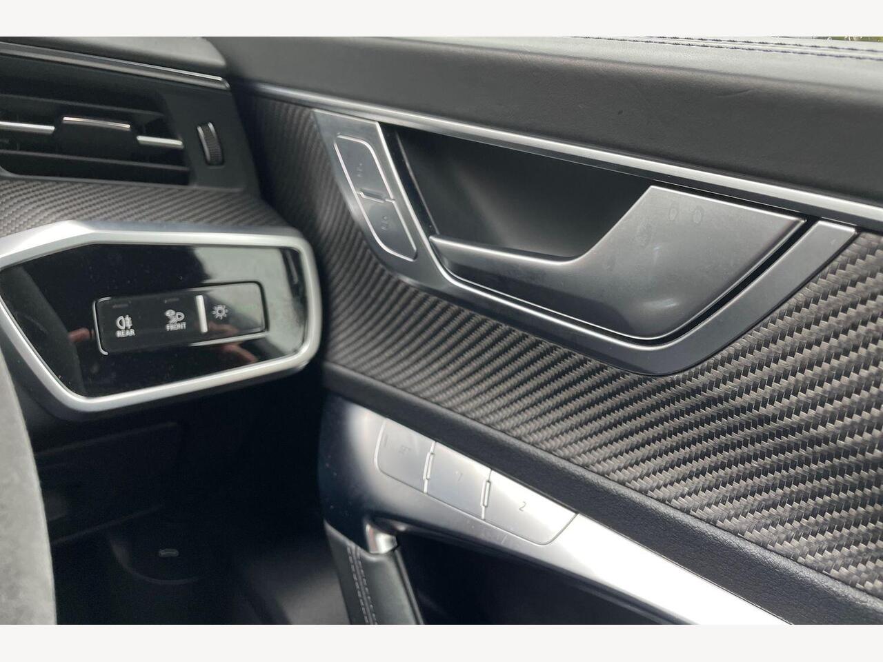 Used Audi RS6 2021 for sale - 76674228: Photo 21