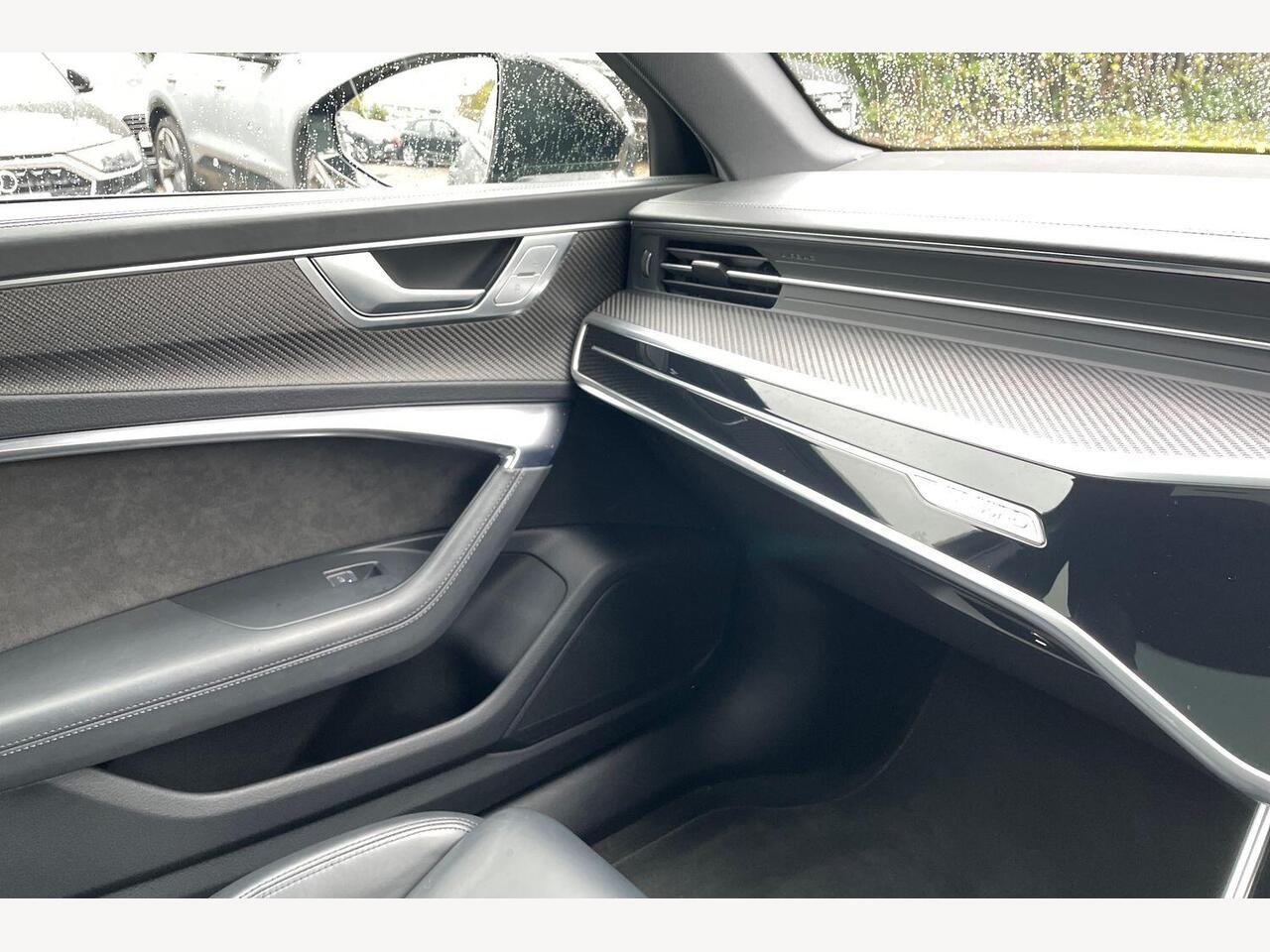 Used Audi RS6 2021 for sale - 76674228: Photo 24