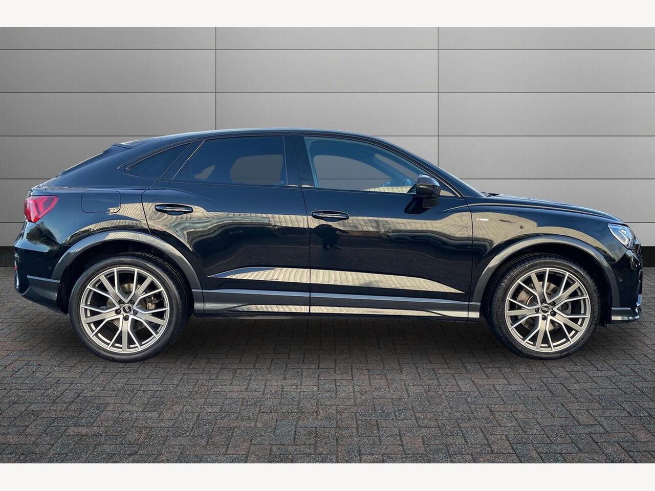 Used Audi Q3 2022 for sale - 77218354: Photo 5