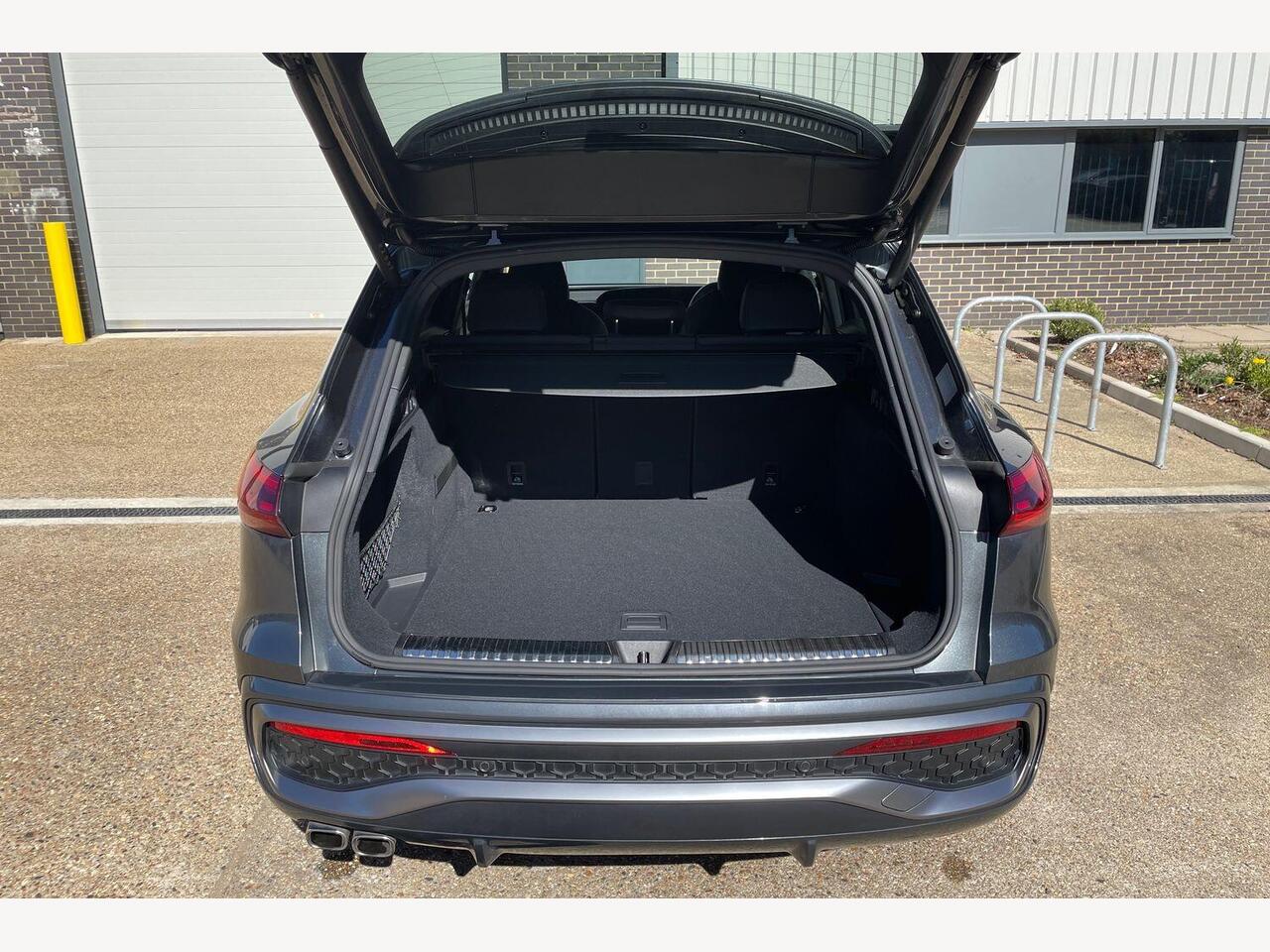 Used Audi Q5 2025 for sale - 78049343: Photo 12