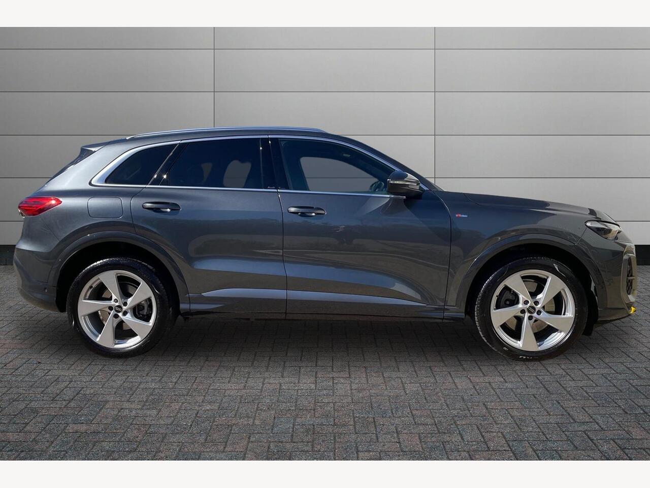 Used Audi Q5 2025 for sale - 78049343: Photo 4