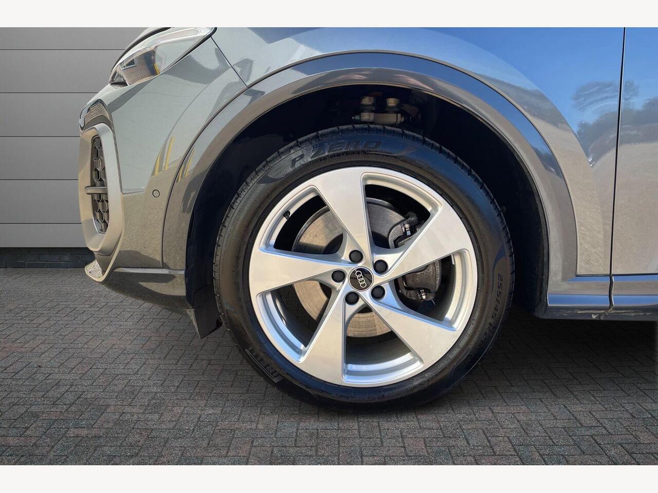 Used Audi Q5 2025 for sale - 78049343: Photo 5