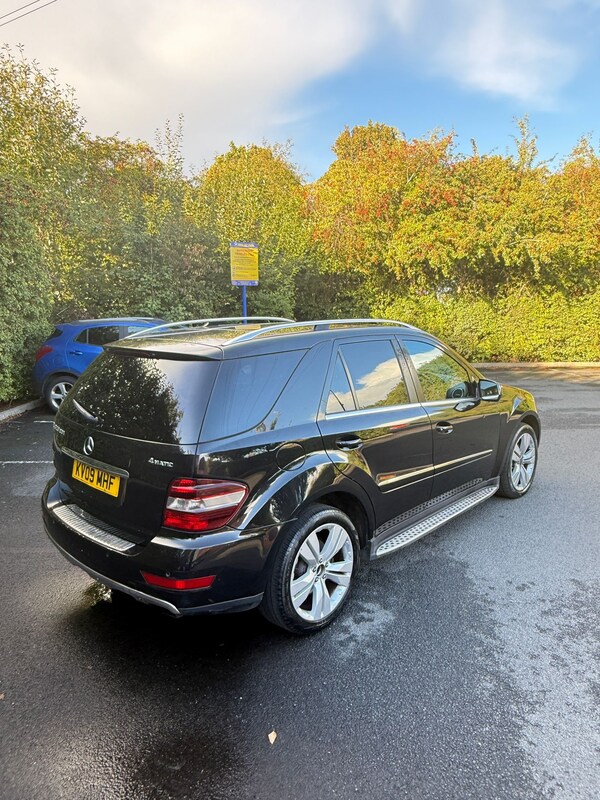 Used Mercedes-Benz M-Class 2009 for sale - 76179096: Photo 2