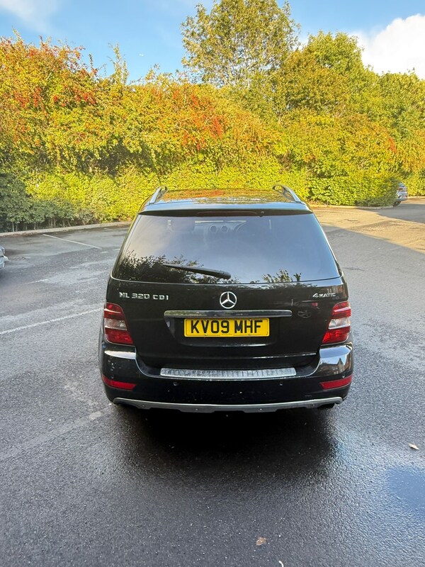 Used Mercedes-Benz M-Class 2009 for sale - 76179096: Photo 5