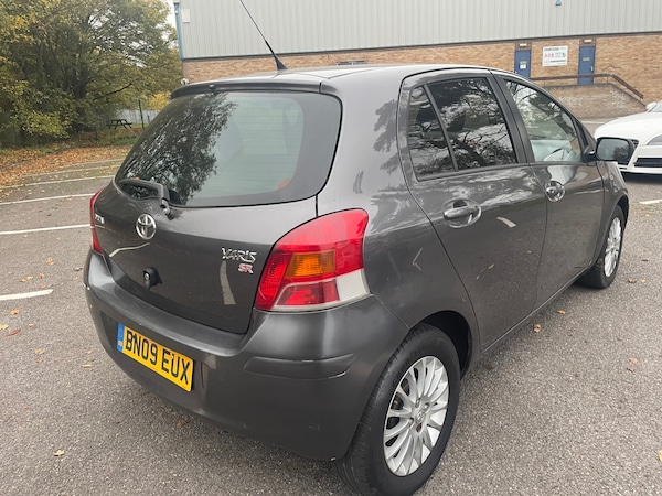 Used Toyota Yaris 2009 for sale - 72857014: Photo 3