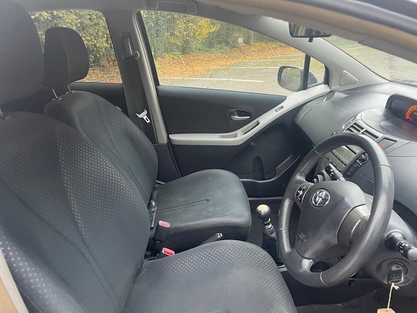 Used Toyota Yaris 2009 for sale - 72857014: Photo 6
