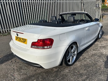 Used BMW 1 Series 2009 for sale - 76471397: Photo