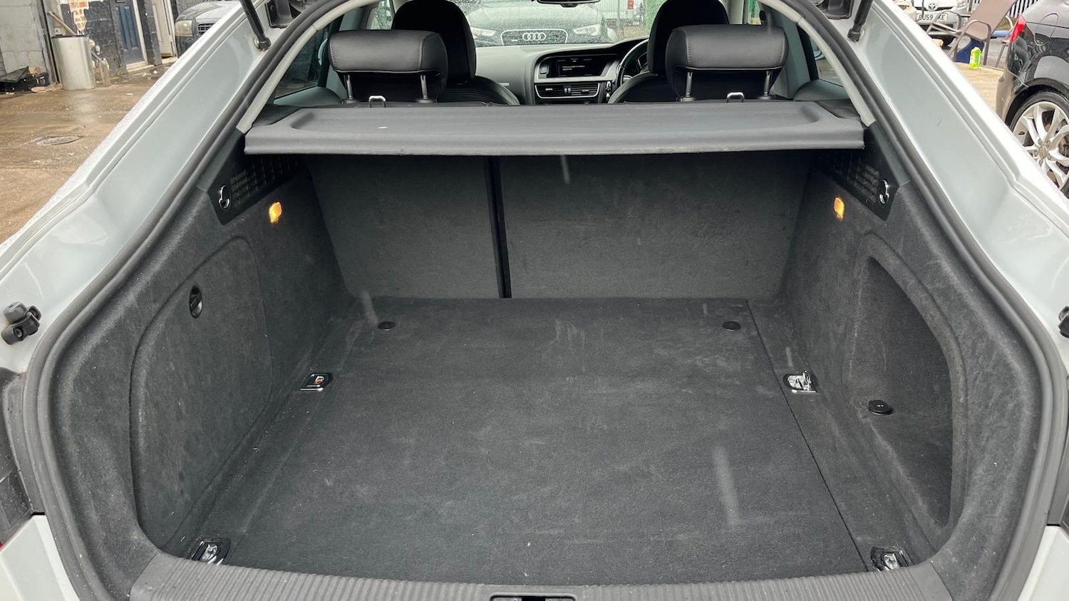 Vehicle 28