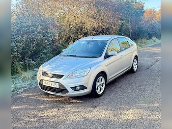 Used Ford Focus 2011 for sale - 76671142: Photo