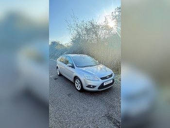 Used Ford Focus 2011 for sale - 76671142: Photo