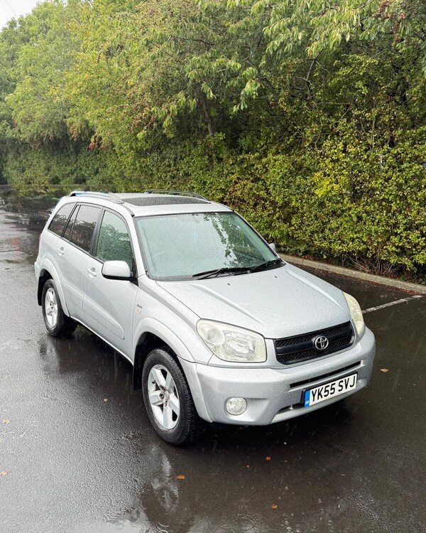 Used Toyota RAV4 2005 for sale - 76179121: Photo 2