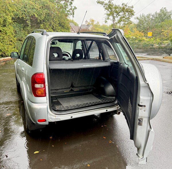 Used Toyota RAV4 2005 for sale - 76179121: Photo 4