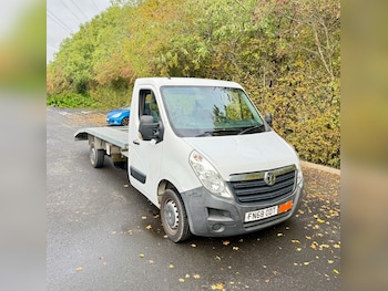 Vauxhall - Movano