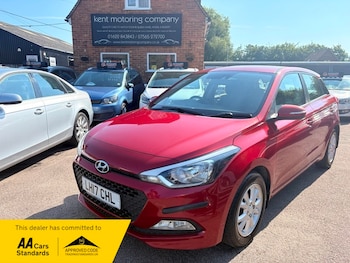 Used Hyundai i20 2017 for sale - 78956081: Photo