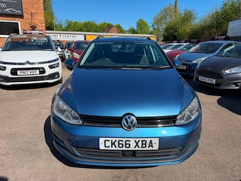 Used Volkswagen Golf 2016 for sale - 78358828: Photo