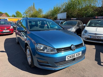 Used Volkswagen Golf 2016 for sale - 78358828: Photo