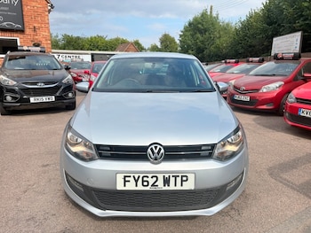 Used Volkswagen Polo 2012 for sale - 79301424: Photo