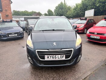 Used Peugeot 5008 2015 for sale - 78875981: Photo