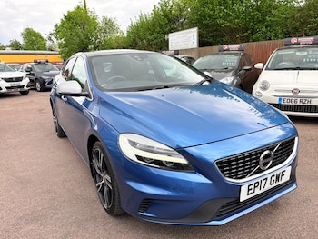 Used Volvo V40 2017 for sale - 78501880: Photo