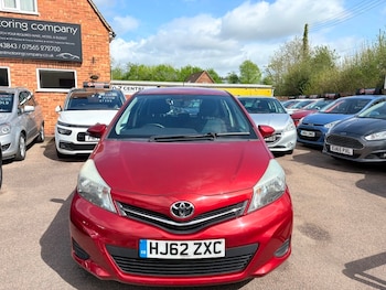 Used Toyota Yaris 2012 for sale - 78341747: Photo