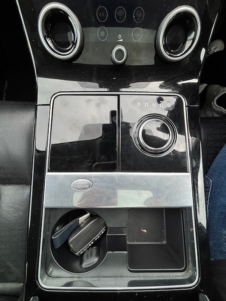 Used Land Rover Range Rover Velar 2017 for sale - 76855320: Photo 11