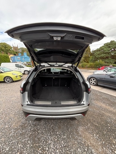 Used Land Rover Range Rover Velar 2017 for sale - 76855320: Photo 9