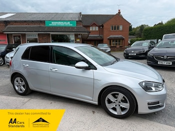 Used Volkswagen Golf 2016 for sale - 78525877: Photo
