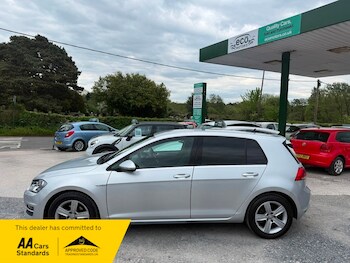 Used Volkswagen Golf 2016 for sale - 78525877: Photo