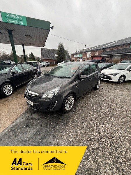 Used Vauxhall Corsa 2014 for sale - 77172875: Photo 2