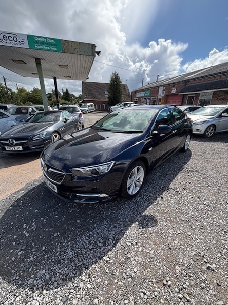 Used Vauxhall Insignia 2017 for sale - 75753539: Photo 2