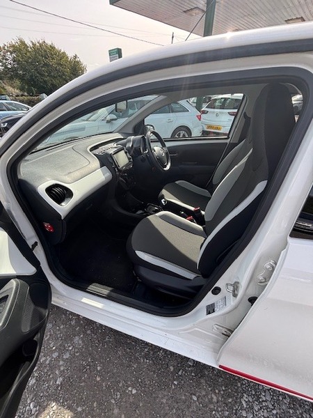 Used Toyota AYGO 2018 for sale - 78201360: Photo 16