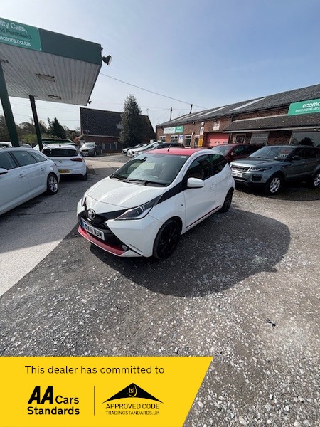 Used Toyota AYGO 2018 for sale - 78201360: Photo 2