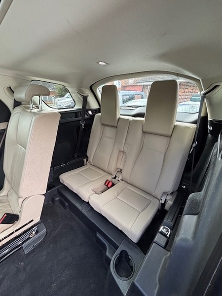 Used Land Rover Discovery Sport 2016 for sale - 76323836: Photo 11