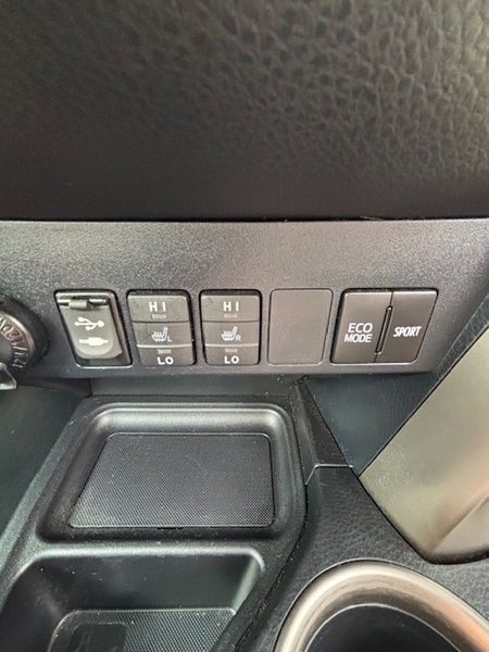 Used Toyota RAV4 2014 for sale - 75028641: Photo 24