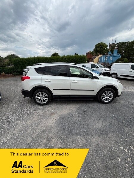 Used Toyota RAV4 2014 for sale - 75028641: Photo 5