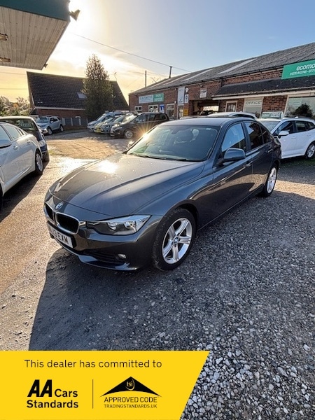 Used BMW 3 Series 2013 for sale - 76583054: Photo 2