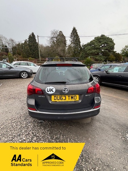 Used Vauxhall Astra 2013 for sale - 77154096: Photo 8