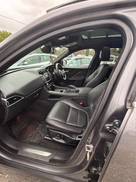Used Jaguar F-Pace 2017 for sale - 77880769: Photo 11
