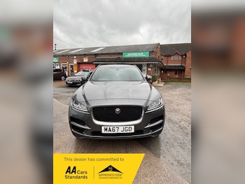 Used Jaguar F-Pace 2017 for sale - 77880769: Photo