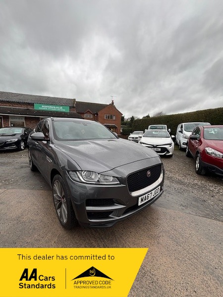 Used Jaguar F-Pace 2017 for sale - 77880769: Photo 3