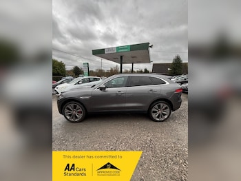 Used Jaguar F-Pace 2017 for sale - 77880769: Photo