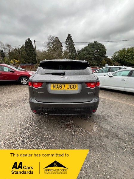 Used Jaguar F-Pace 2017 for sale - 77880769: Photo 8