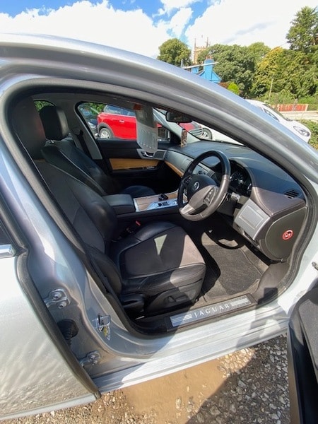 Used Jaguar XF 2013 for sale - 71975996: Photo 14