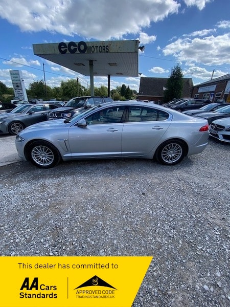 Used Jaguar XF 2013 for sale - 71975996: Photo 4