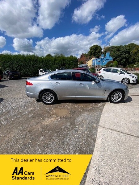 Used Jaguar XF 2013 for sale - 71975996: Photo 5